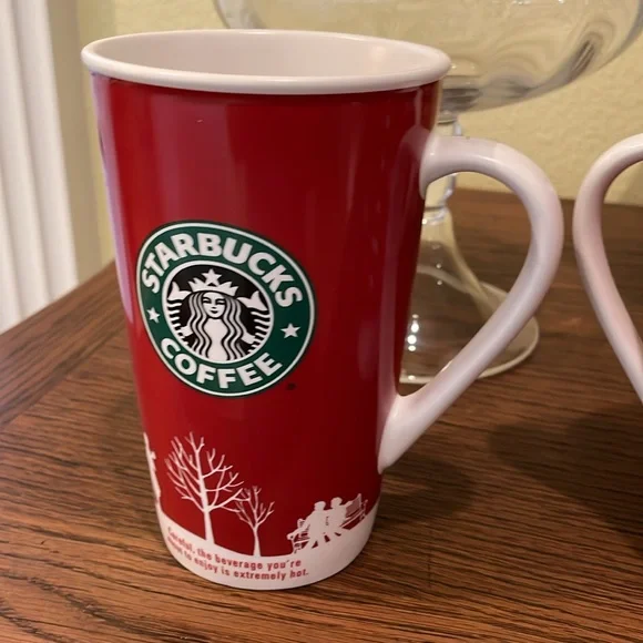 Starbucks holiday collection mugs - Picture 4 of 5